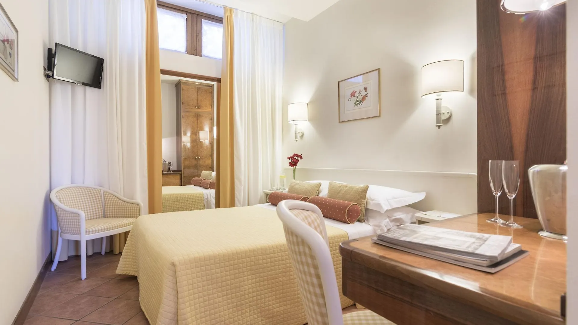 Relais Santa Chiara Hotel - Tuscany Charme San Gimignano
